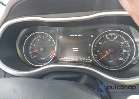 2015 Jeep Cherokee Trailhawk из США, поврежденный, VIN 1C4PJMBS1FW634943